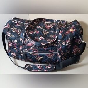 Vera Bradley Large Lay Flat Duffel Bag in Quilted Garden Dreams
